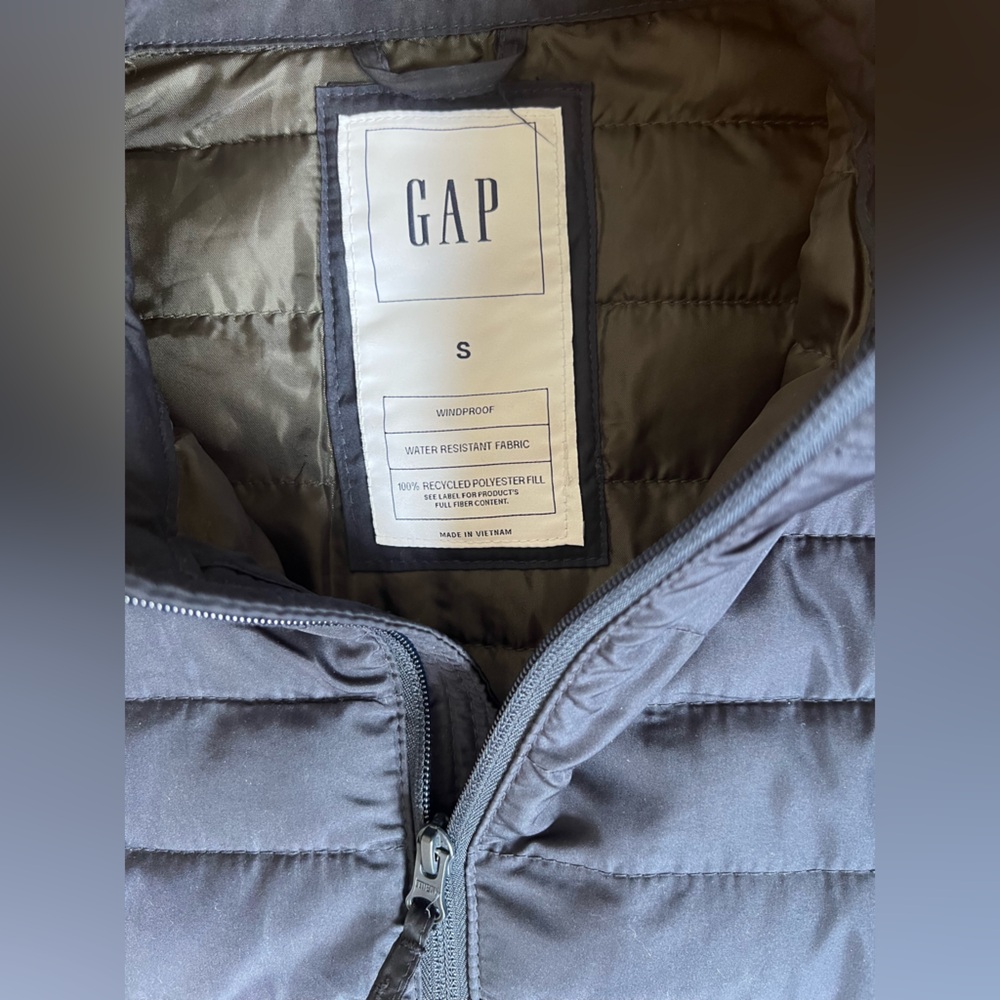 Gap Dark Blue Quilted Jacket - image 4